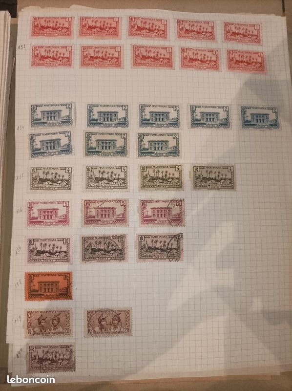 Collection de timbre plus de 140 page prix négociable (image 13)