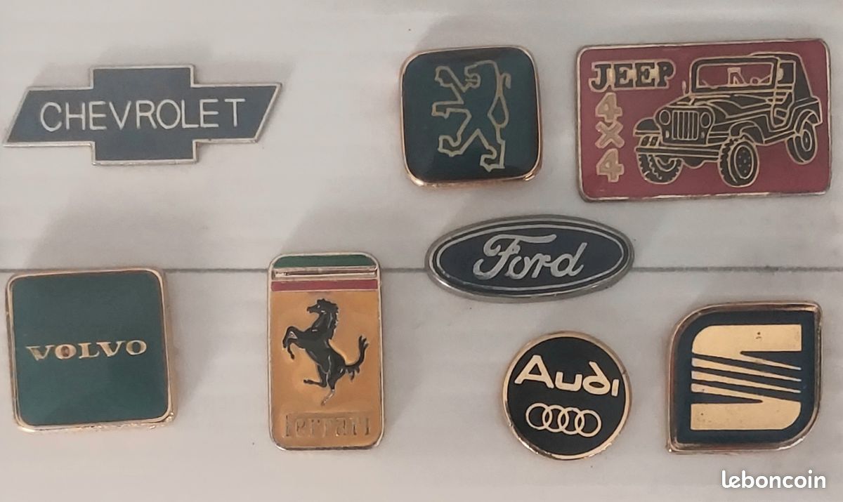 Lot pin's collection LOGOS AUTOMOBILES Vintage (image 3)