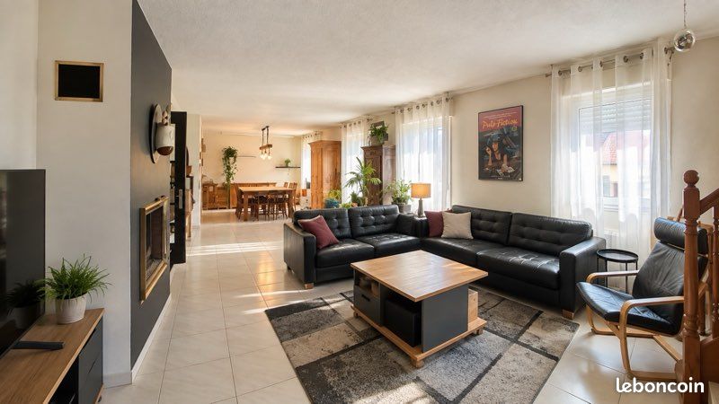 Appartement 6 pièces 247 m² · à Cattenom · 247 m² · 399 000 €