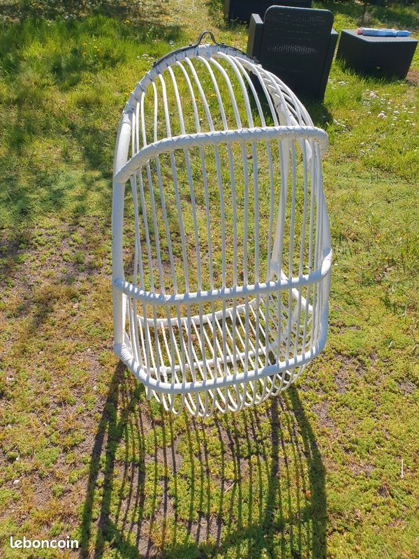 Fauteuil coque à suspendre (image 5)