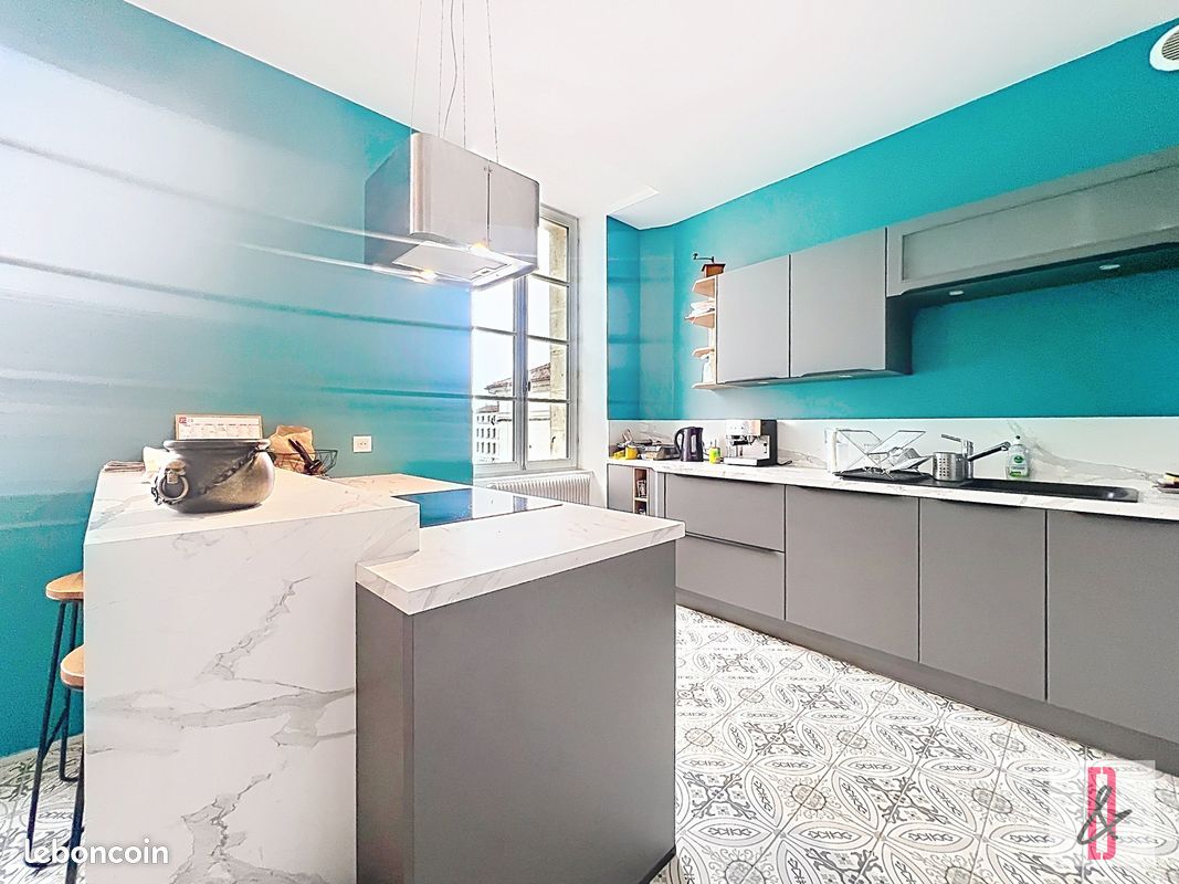 Appartement 3 pièces 120 m² · à Angoulême · 120 m² · 287 550 €