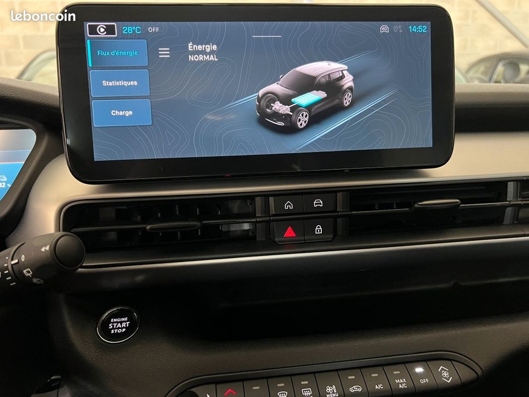 Jeep Avenger 156cv 54KWh ELECTRIQUE ALTITUDE / CAMERA DE RECUL RADARS AR / FULL LED / CARPLAY (image 27)