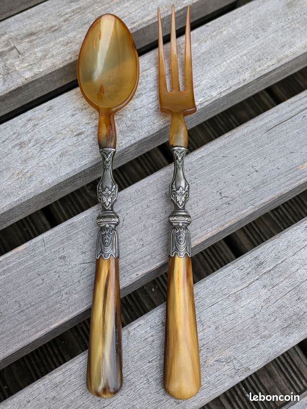 Ensemble de couverts en corne de buffle marron et noir Outils de service en corn