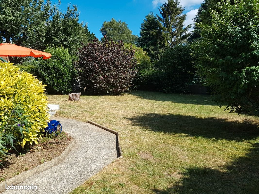 Appartement 1 pièce 25 m² · à Quimper · 25 m² · 340 €
