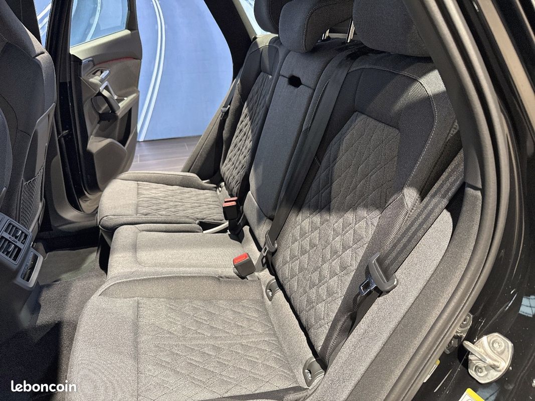 AUDI Q5 e-hybrid 299 ch S tronic 7 Quattro S line (image 17)