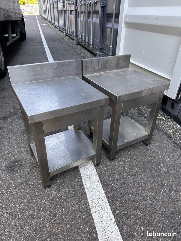 Table en inox pour appareil de cuisine (image 1)