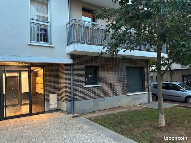 Appartement 2 pièces 43 m² · à Châtillon · 43 m² · 1 250 €/mois