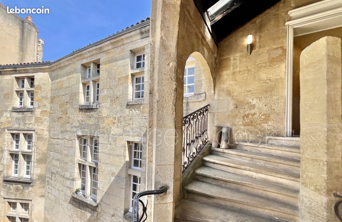 Appartement 4 pièces 105 m² · à Bordeaux · 105 m² · 299 000 €
