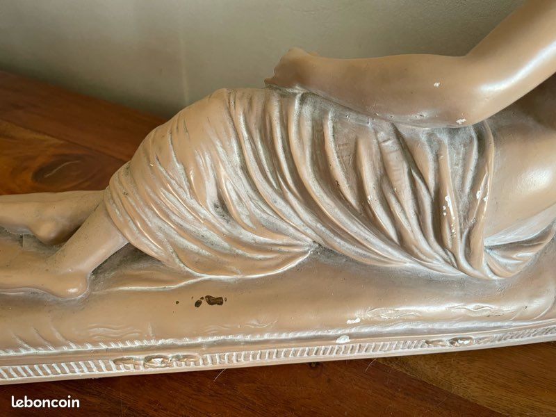 Grande Statue en plâtre de Pauline Bonaparte (image 9)