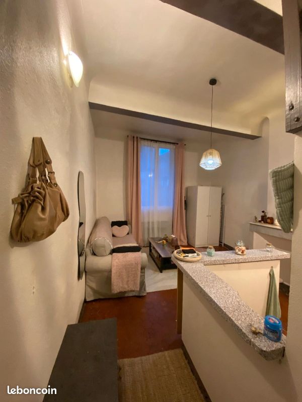 Appartement 1 pièce 25 m² · à Aix-en-Provence · 25 m² · 650 €/mois