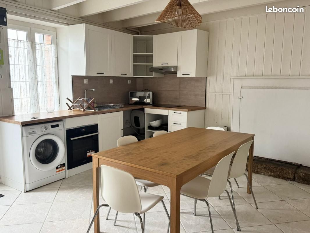 Maison 4 pièces 97 m² · à Saint-Gildas-des-Bois · 97 m² · 850 €/mois