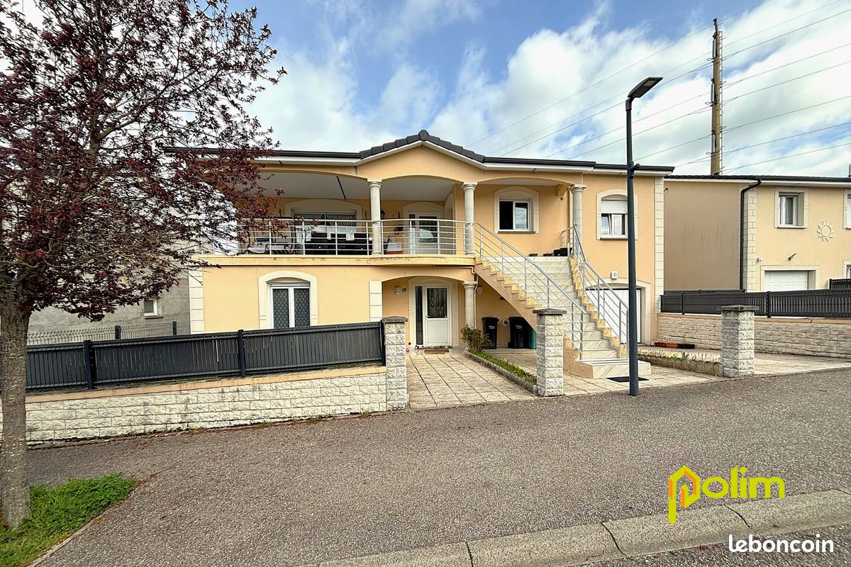 Maison 10 pièces 280 m² · à Pont-À-Mousson · 280 m² · 350 000 €