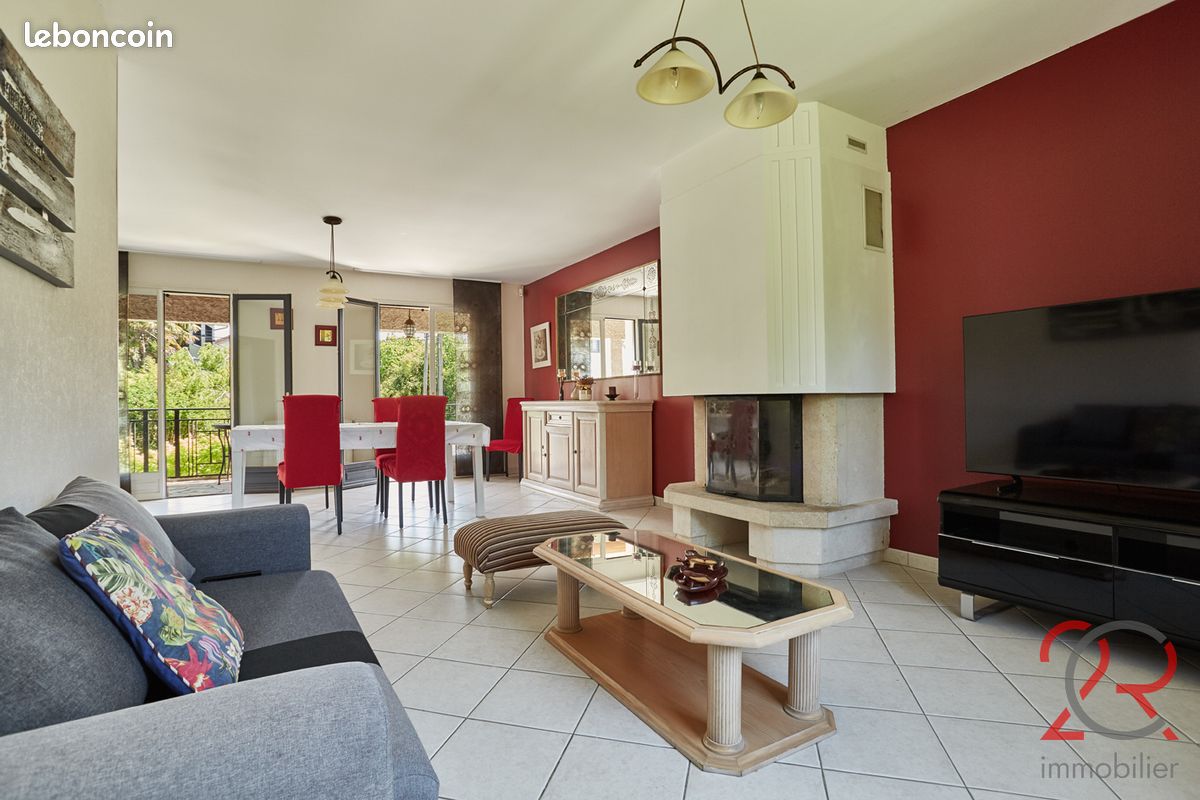 Maison 8 pièces 197 m² · à Deuil-la-Barre · 197 m² · 528 700 €