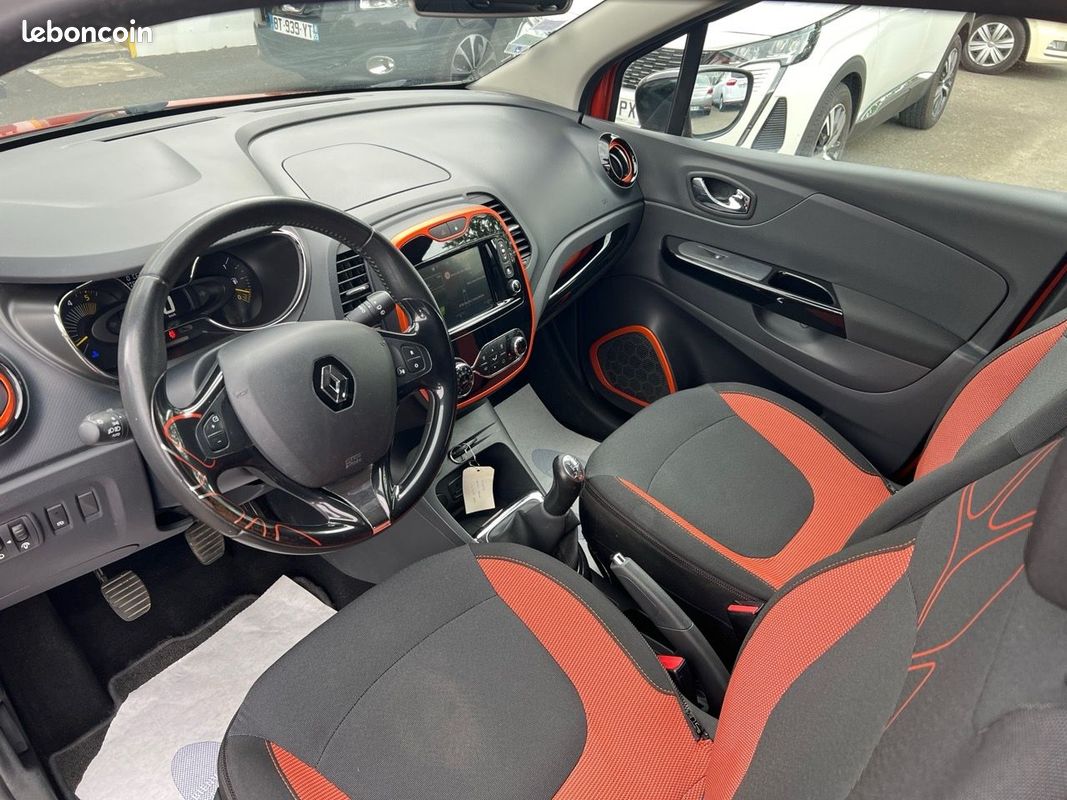 Renault CAPTUR 1.5 DCI 90CH STOP&START ENERGY INTENS ECO² (image 10)