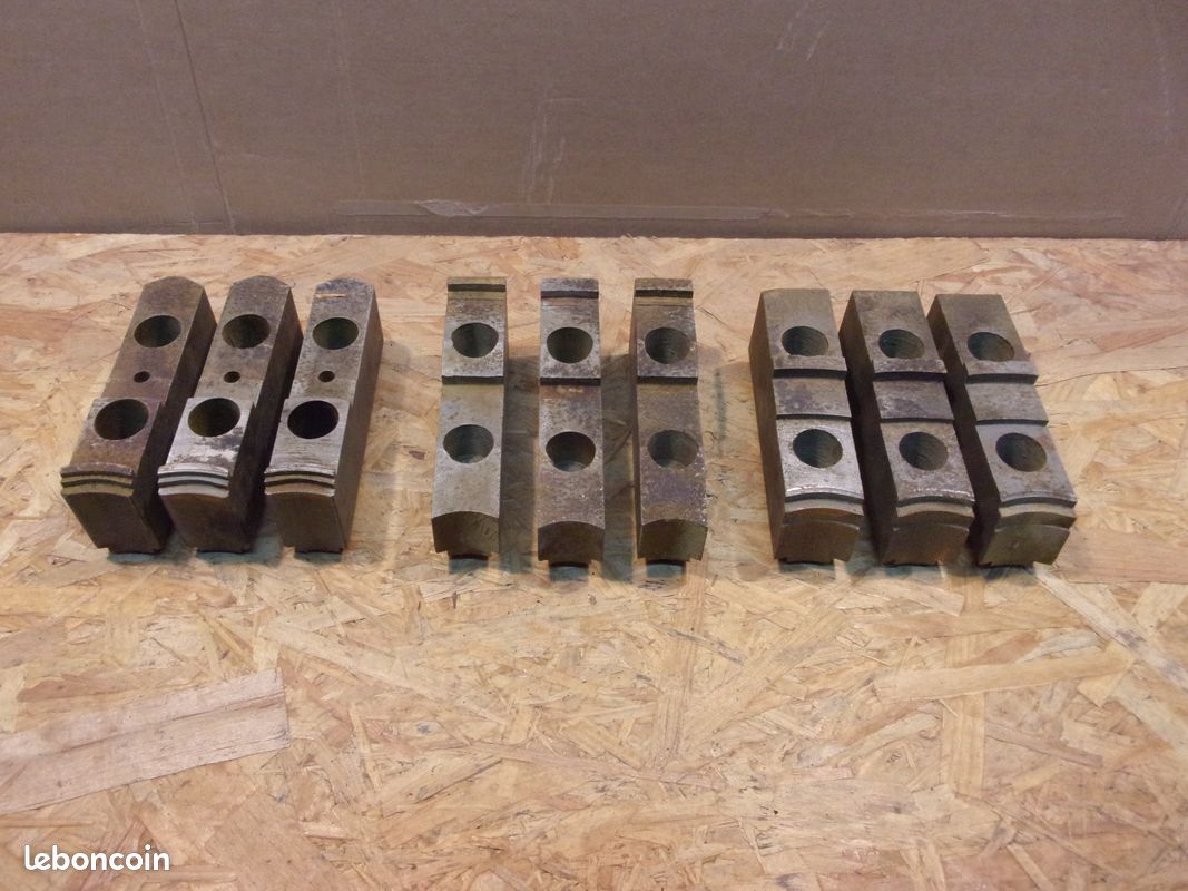 Jeux de 3 mors doux rapportés pour mandrin de tour a metaux (image 1)