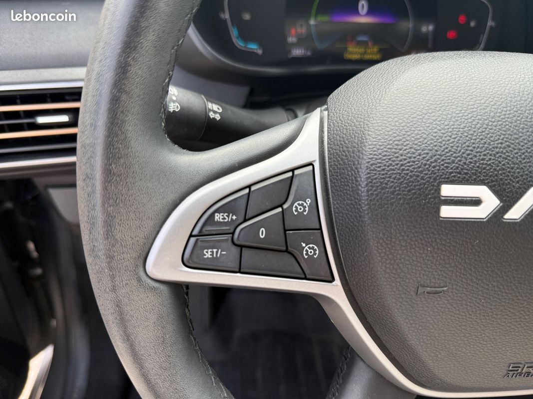 DACIA JOGGER 1.6 HYBRID 140 EXTREME + BA 140Ch Garantie 12 mois (image 20)