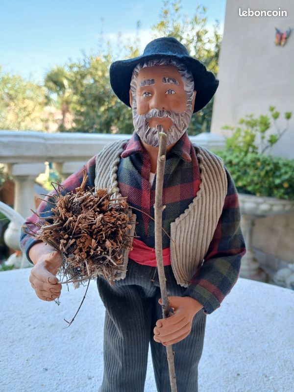 Lot De 16 Santons De Provence Anciens (22 à 31 Cm) + 10 Offerts – Terre Cuite