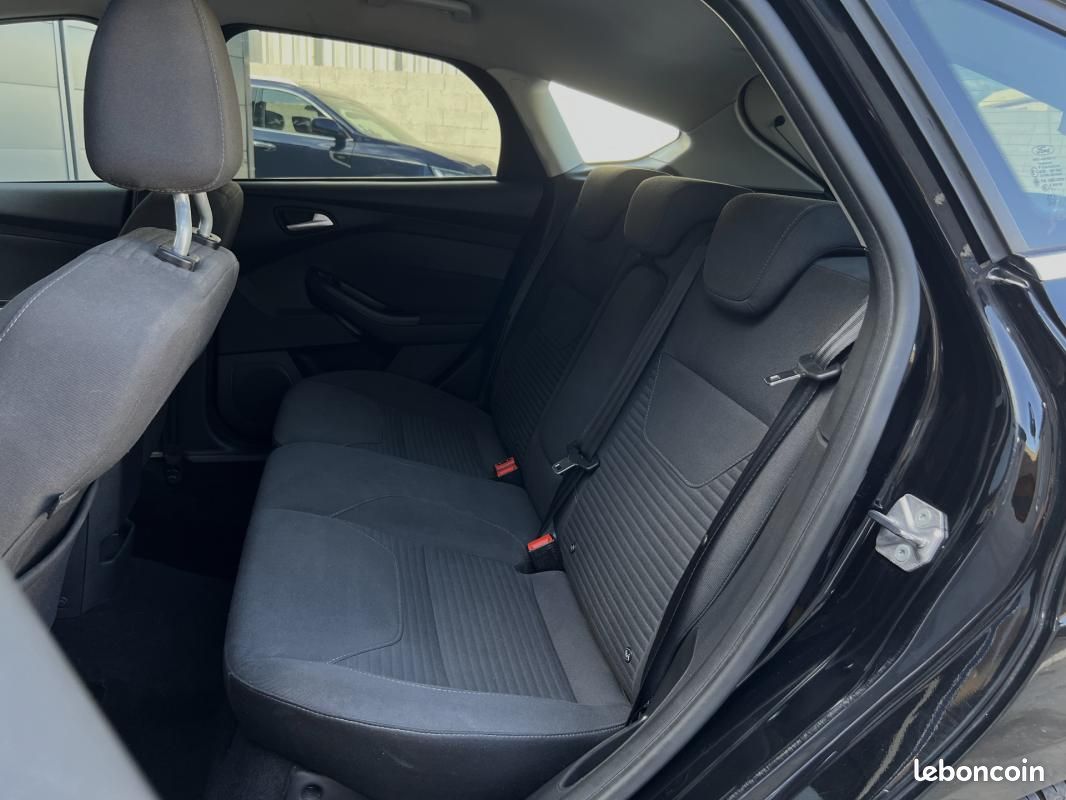 Ford Focus 1.0 EcoBoost 125 S&S Titanium / CAMERA KEYLESS DETECT ANGLE MORTS (image 7)