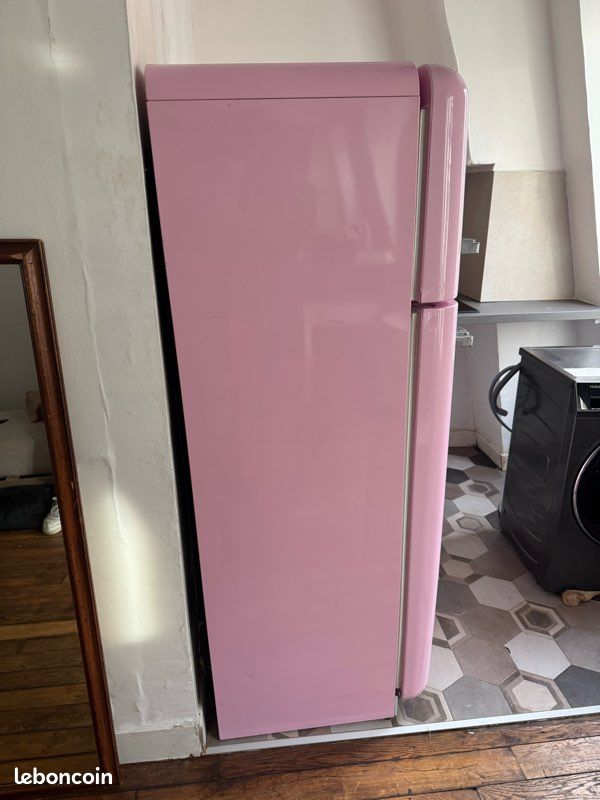 Frigo smeg rose rétro vintage À RÉCUPÉRER AUJOURD’HUI (image 3)
