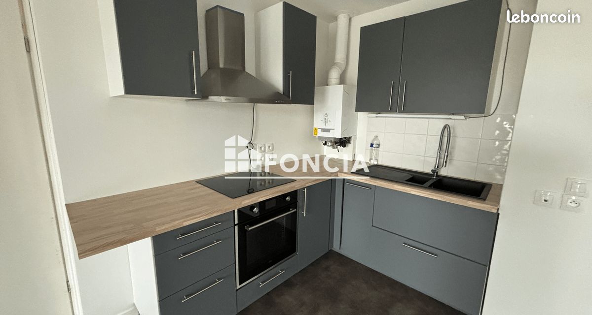 Appartement 4 pièces 81 m² · à La Verrière · 81 m² · 1 051 €