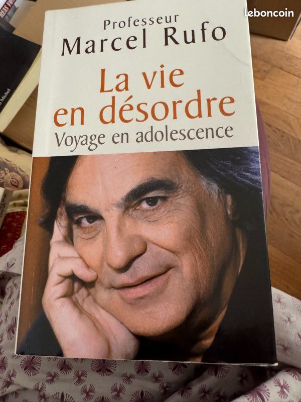 Livres différents auteurs (image 7)