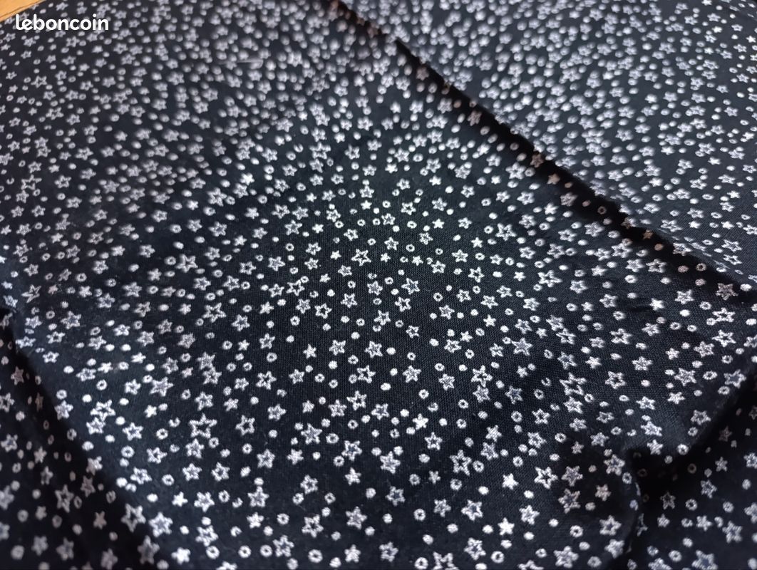 Coupon de tissu. Patchwork. Loisirs créatifs. Noël (image 3)