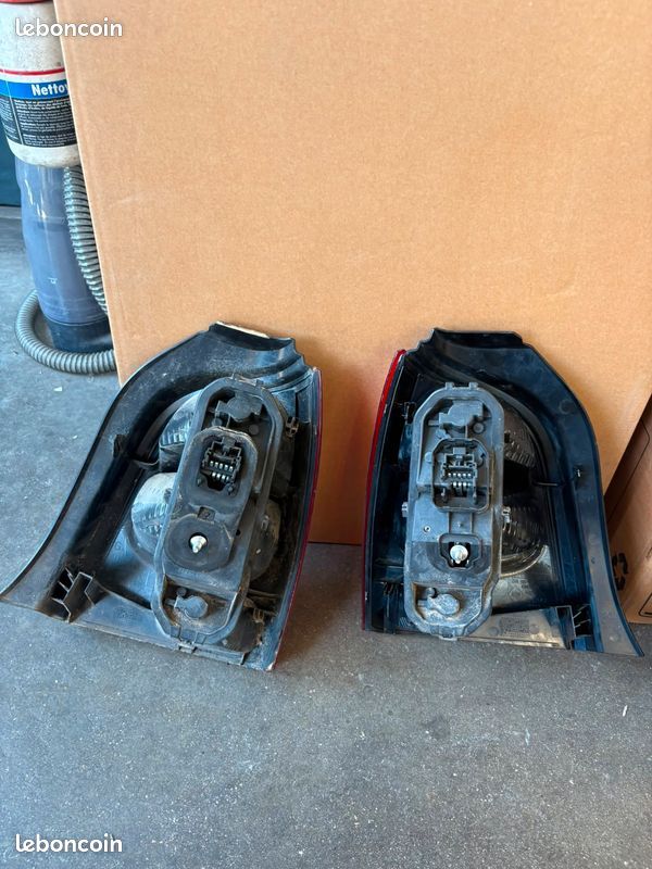 Phare avant twingo 2 g/d (image 2)
