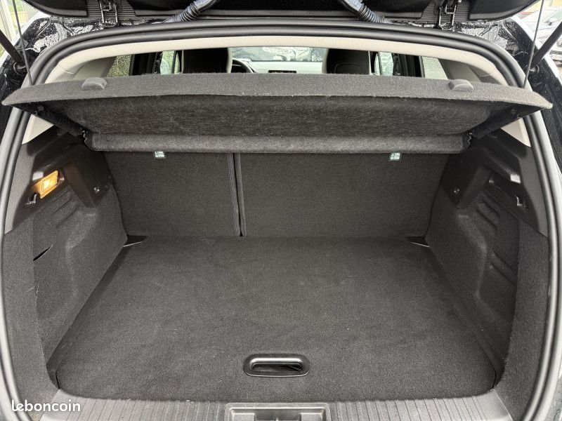 Renault CAPTUR II 1.6 E-TECH HYBRIDE 145 CH INTENS -21 (image 6)