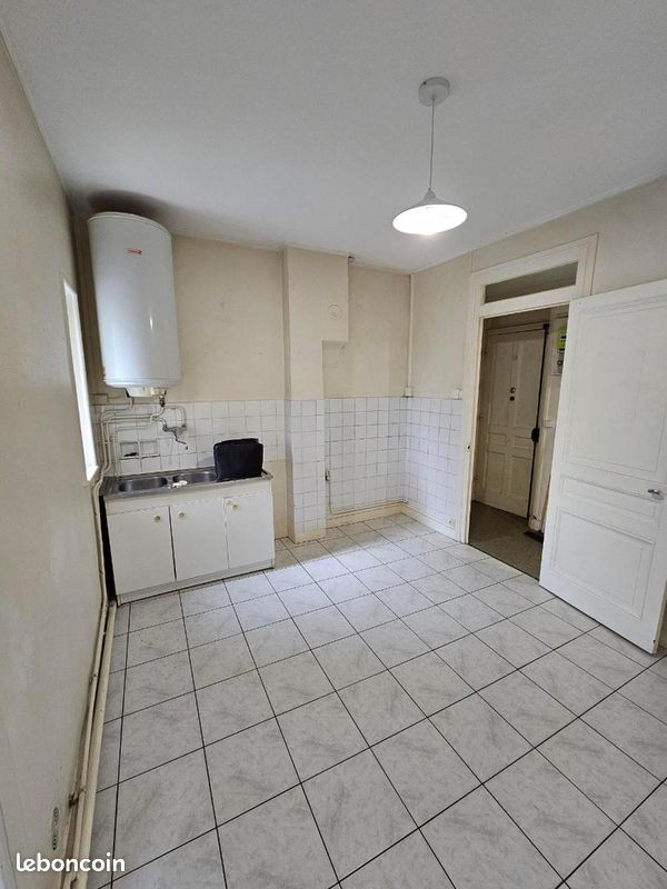 Appartement 2 pièces 52 m² · à Saint-Fons · 52 m² · 680 €/mois