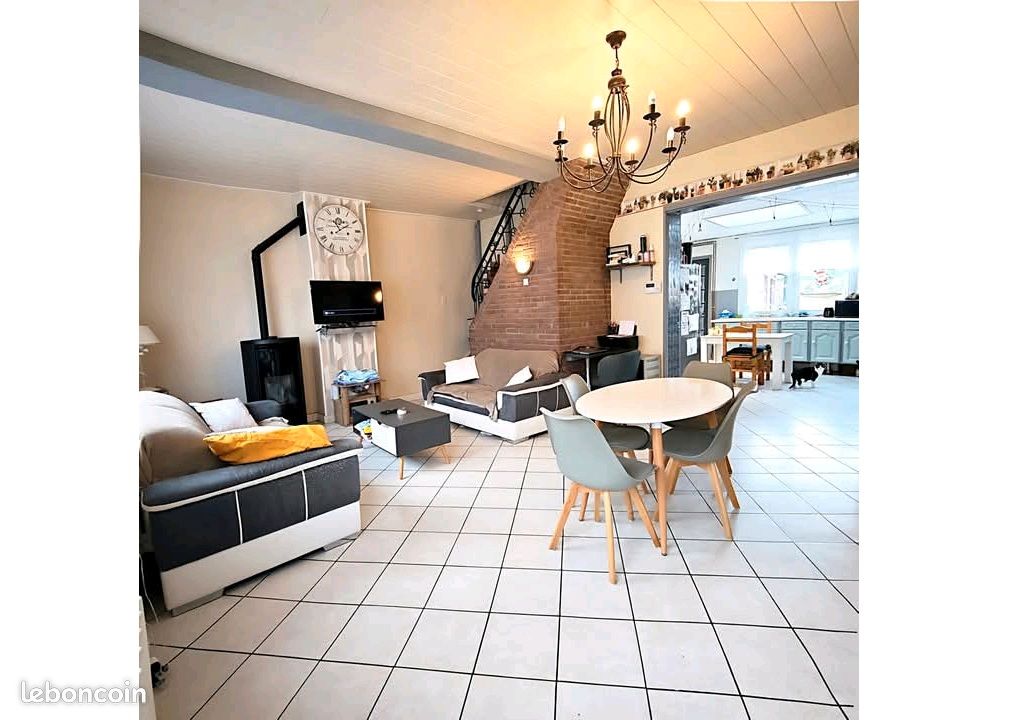 Maison 5 pièces 115 m² · à Sin-le-Noble · 115 m² · 128 000 €