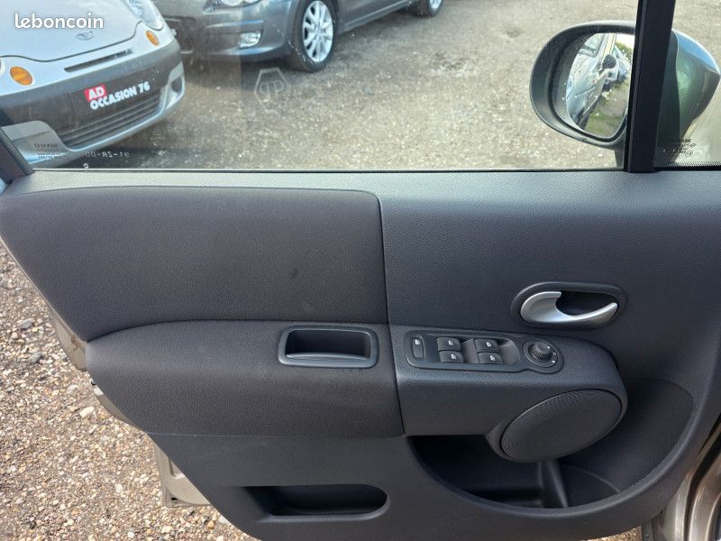 Renault GRAND MODUS 1.2 100CH DYNAMIQUE ECO² (image 10)