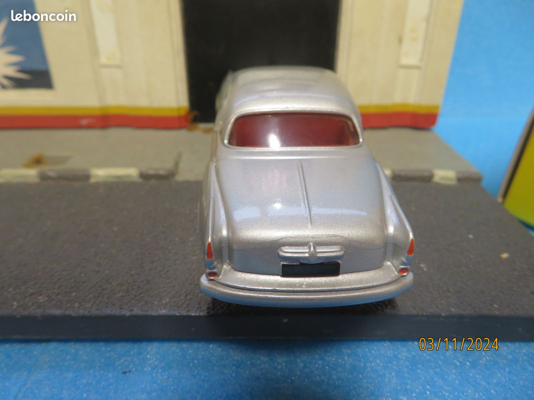 Dinky Toys France 549 Borgward Isabella - Collection