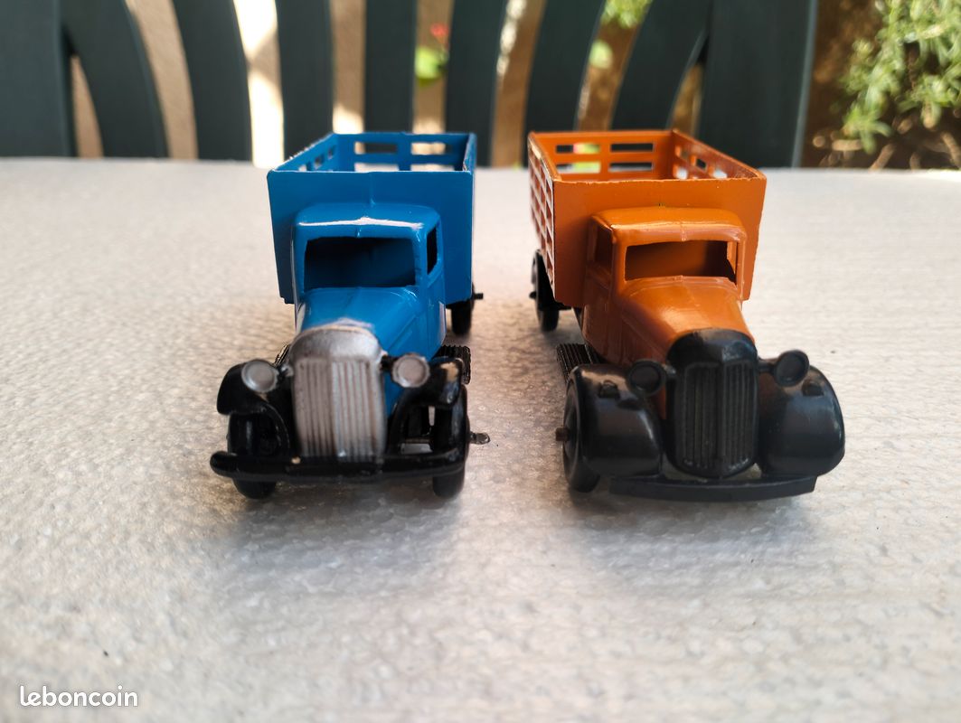 tres rare dinky toys 25F plateformes a ridelles maraicher