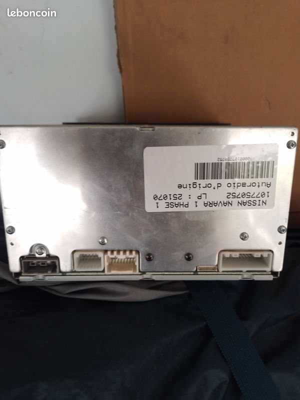 Autoradio navara d40 (image 2)