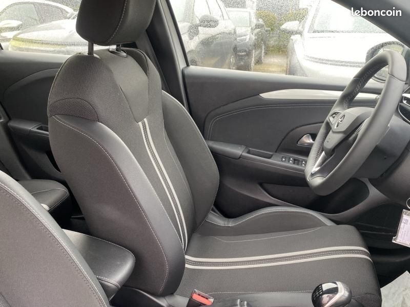 Opel Corsa 1.2 Turbo 100ch GS (image 24)