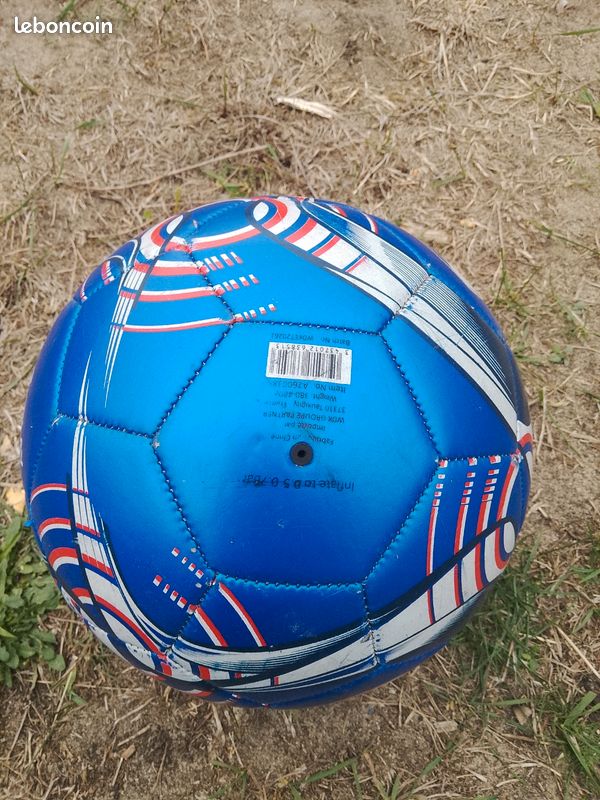 Ballon de foot (image 1)