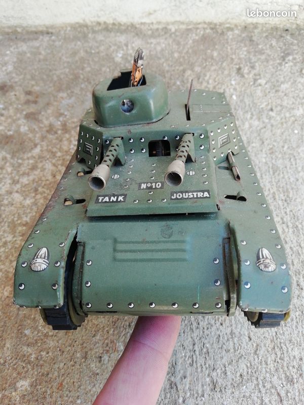 Rare ! Tank Joustra Tchad No. 10 - Jouet mécanique en tôle Rare ! Tank Joustra Tchad No. 10 - Jouet mécanique en tôle
