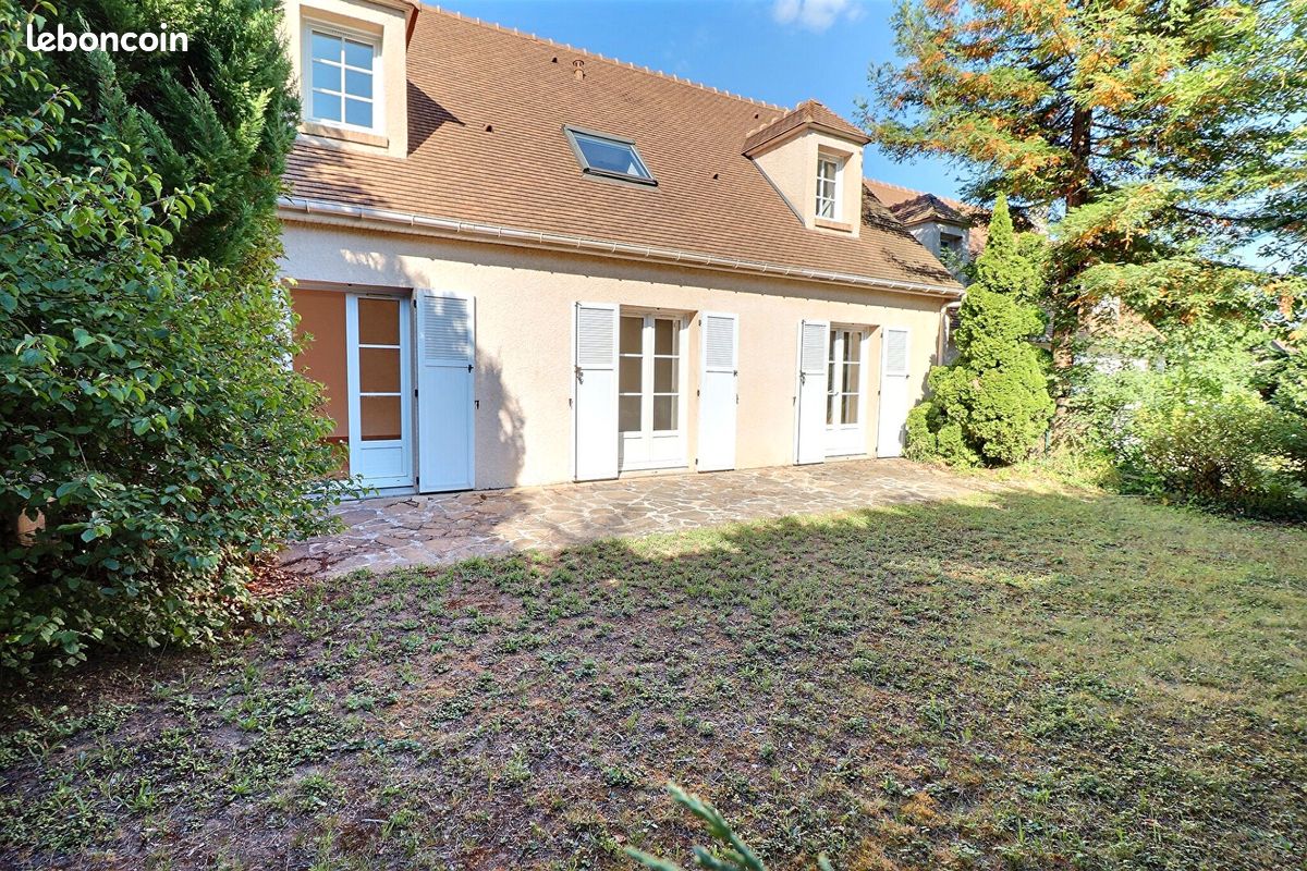 Maison 5 pièces 127 m² · à Mareil-Marly · 127 m² · 820 000 €