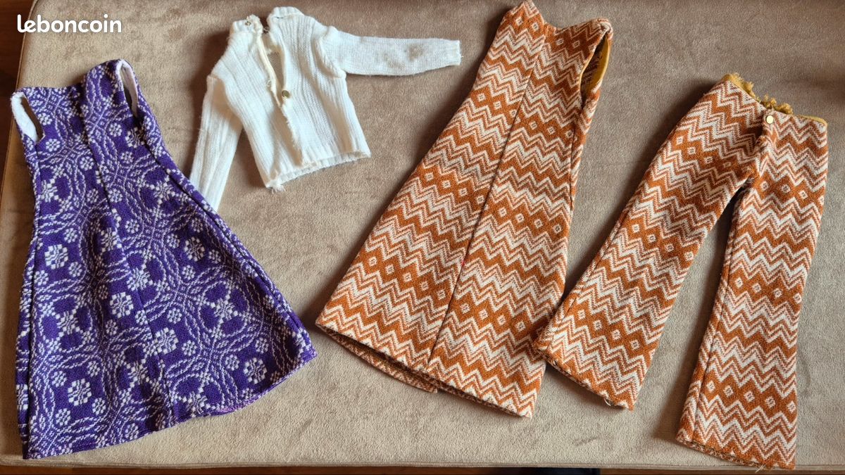 Robe Haute Couture Pour Poupée DOLLY Par GEGE – Vintage 52 Cm