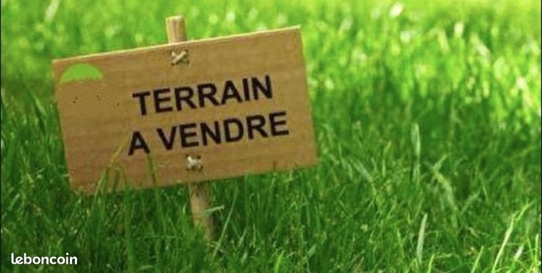 Terrain 779 m² LANDEVANT