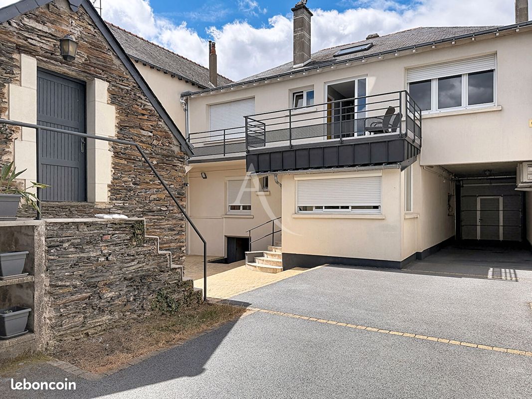 Maison 9 pièces 200 m² · à Trélazé · 200 m² · 442 300 €