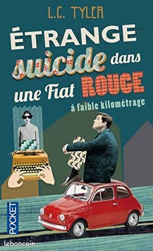 Livre Etrange suicide dans une fiat rouge à faible kilométrage (image 1)