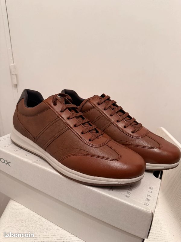 Chaussures Geox pour hommes, pointure 44, (image 1)