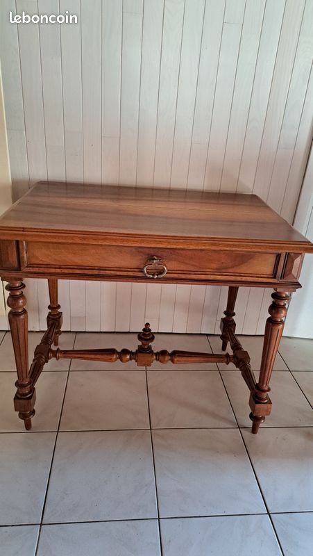 Bureau ancien (image 1)