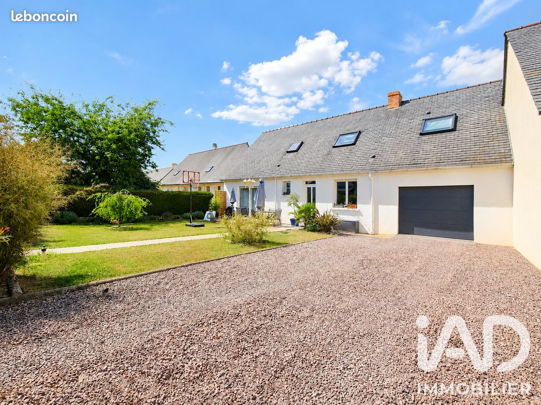 Maison 7 pièces 127 m² · à Laize-Clinchamps · 127 m² · 261 000 €