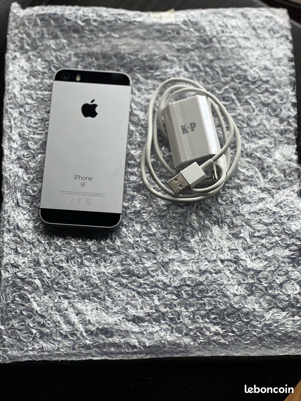 IPhone SE (image 2)
