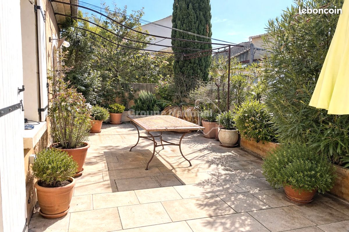 Maison 4 pièces 171 m² · à Rognonas · 171 m² · 380 000 €