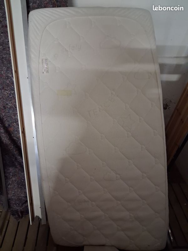Lit bébé enfant modulable AUBERT + matelas bébé/enfant + ensembles de draps + couette + oreillers (image 6)
