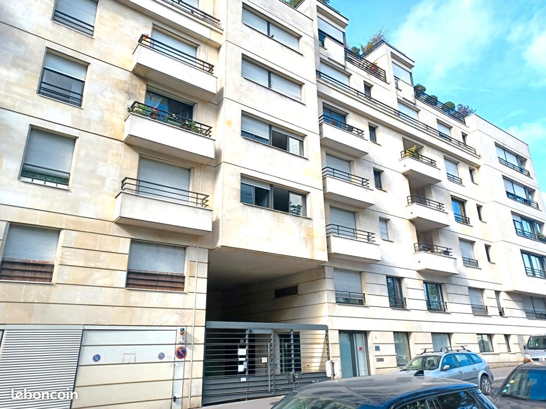 Appartement 3 pièces 76 m² · à Paris · 76 m² · 3 141 €/mois