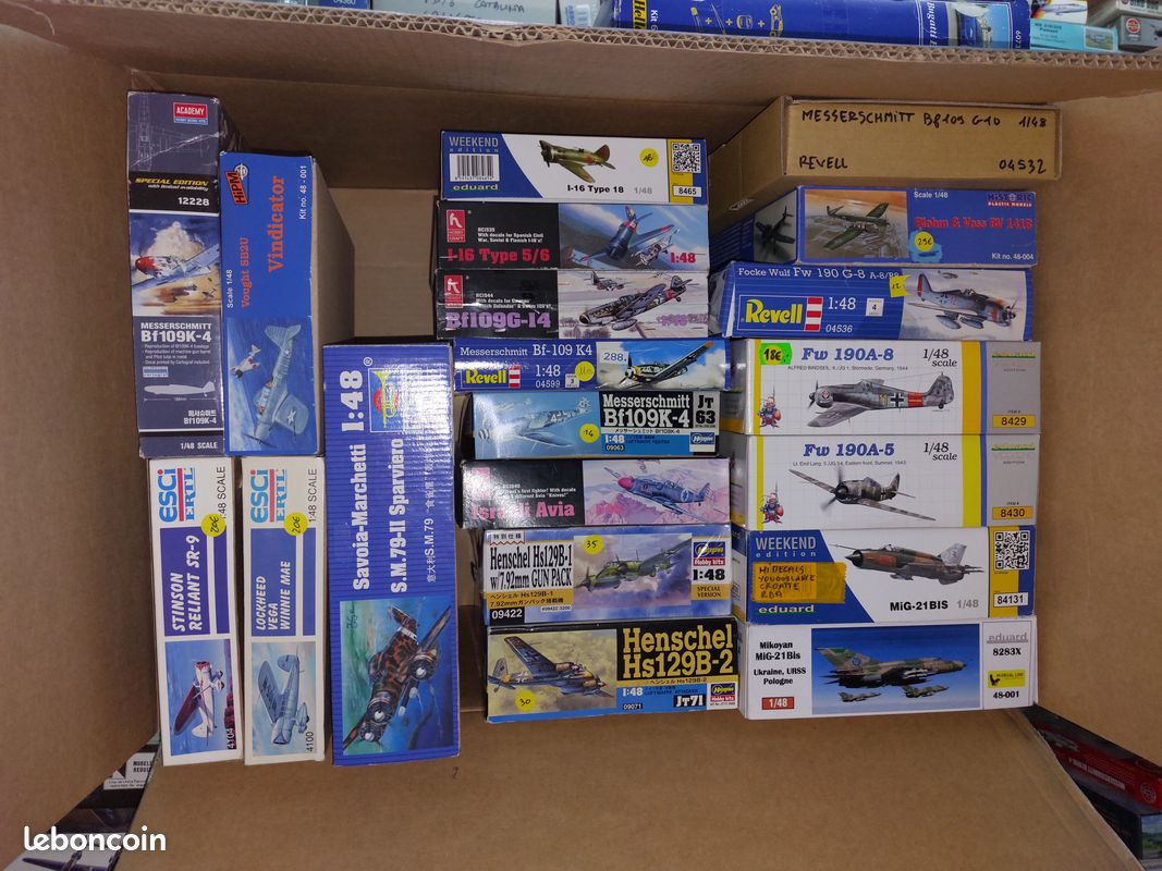 Maquettes ---> Lot 01 : Avions 1/48 & 1/72 - Modélisme